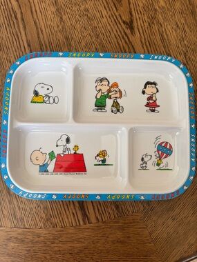 Vintage Peanuts divided plate